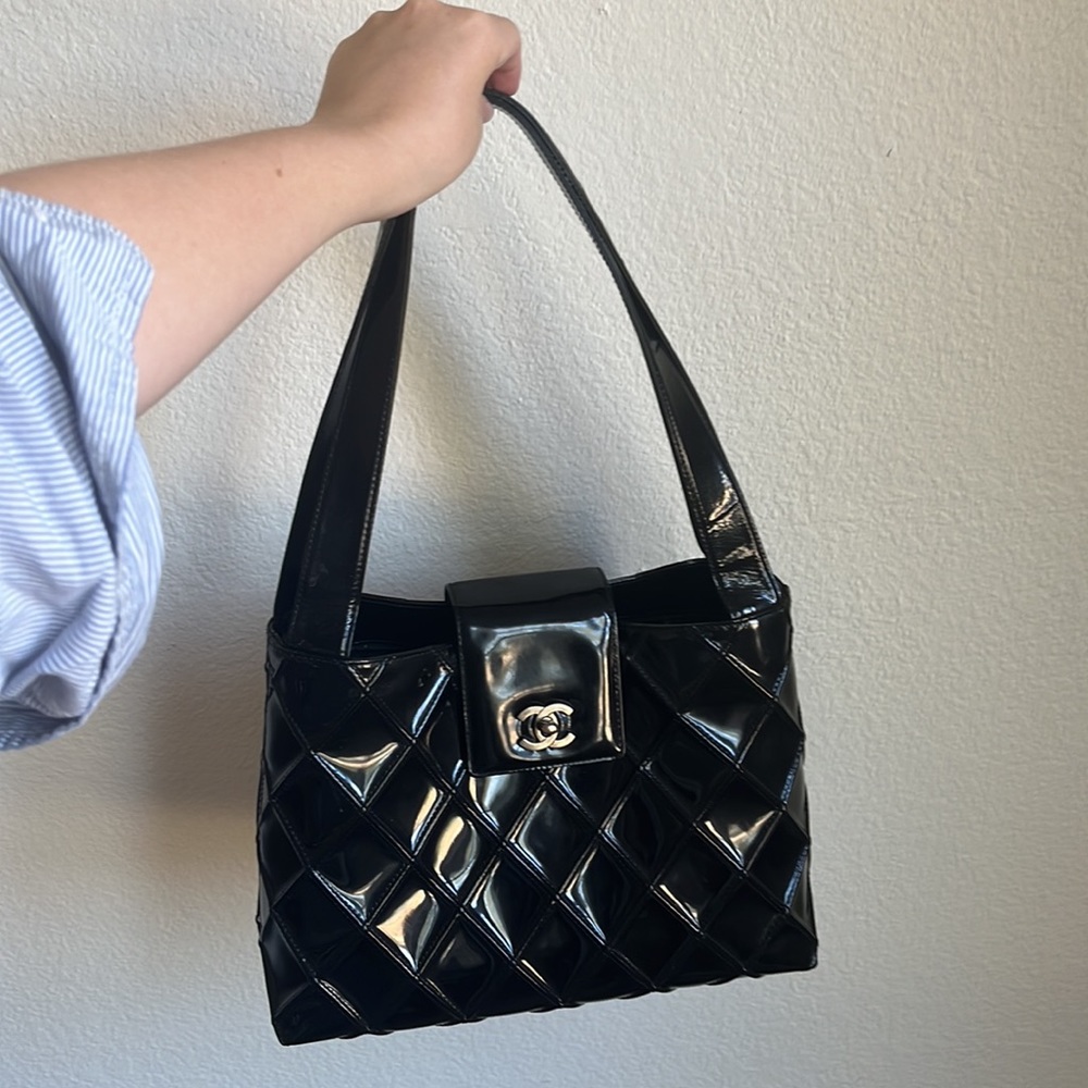 Sold! Chanel vintage patent quilted black bag
